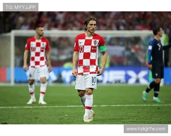 莫德里奇国家队巅峰期与世界杯金球奖解析