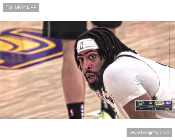 安东尼·戴维斯的冰箱里只放蛋白粉和冰块