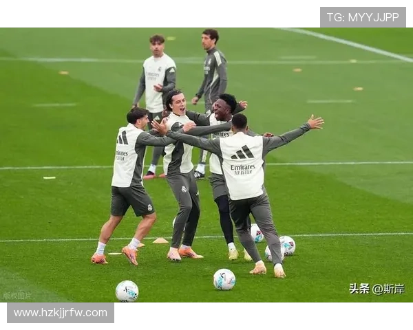 瓦伦西亚管理层决策争议持续发酵，球队运营稳定性面临考验